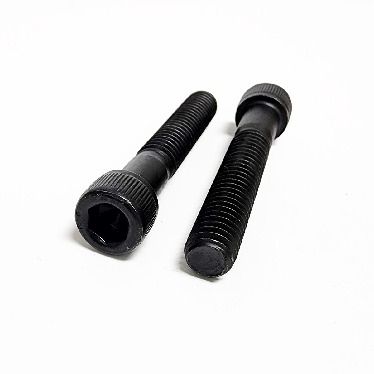 PRW - BOLT, SOCKET HEAD, MACHINE SCREW, FORD - 1032031