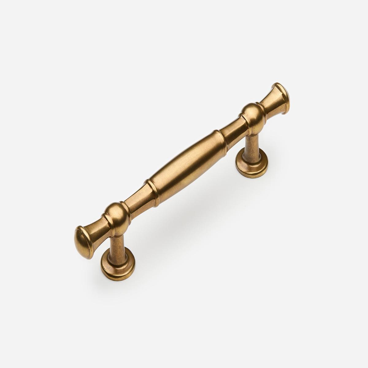 Windsor Pull - 4" | Aged Brass (Lacquered)
